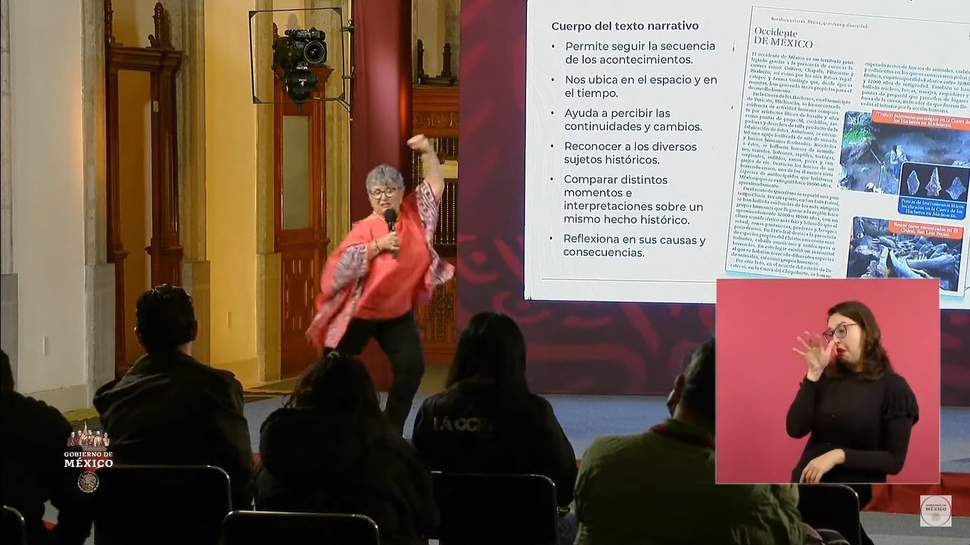 ¿Quién es Ana María Prieto Hernández, la maestra que se hizo viral por video donde “presume” los 10 por libros de texto SEP?
