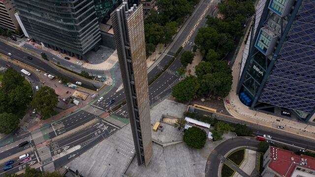 La FGR detuvo a implicado en la construcción de la Estela de Luz
