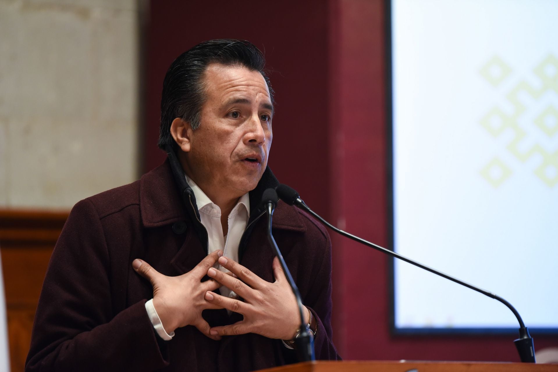 Cuitláhuac García, gobernador de Veracruz