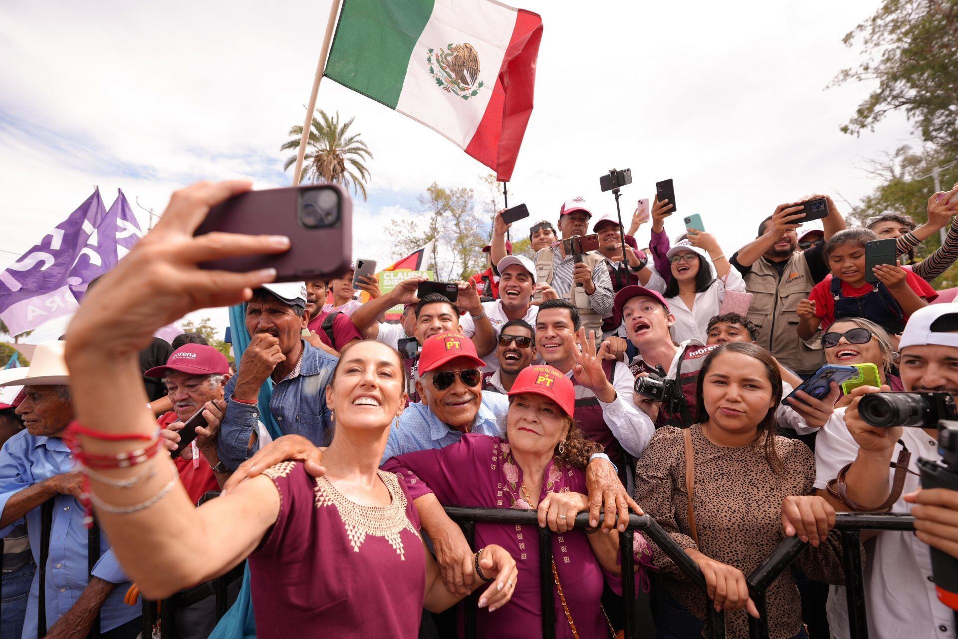 Claudia Sheinbaum, candidata a la presidencia de la república por la coalición "Sigamos haciendo Historia"