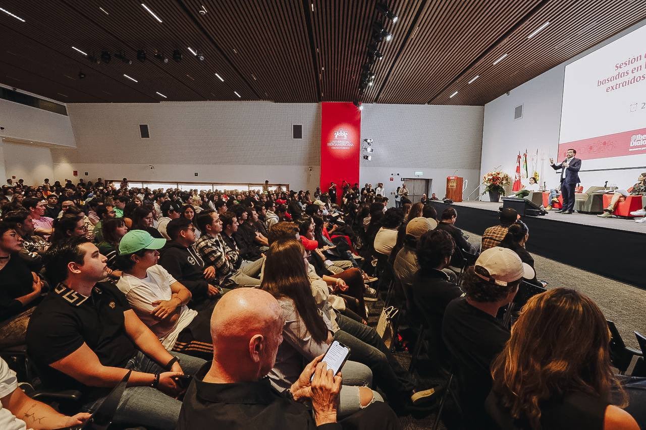 Jorge Álvarez Máynez en la Ibero