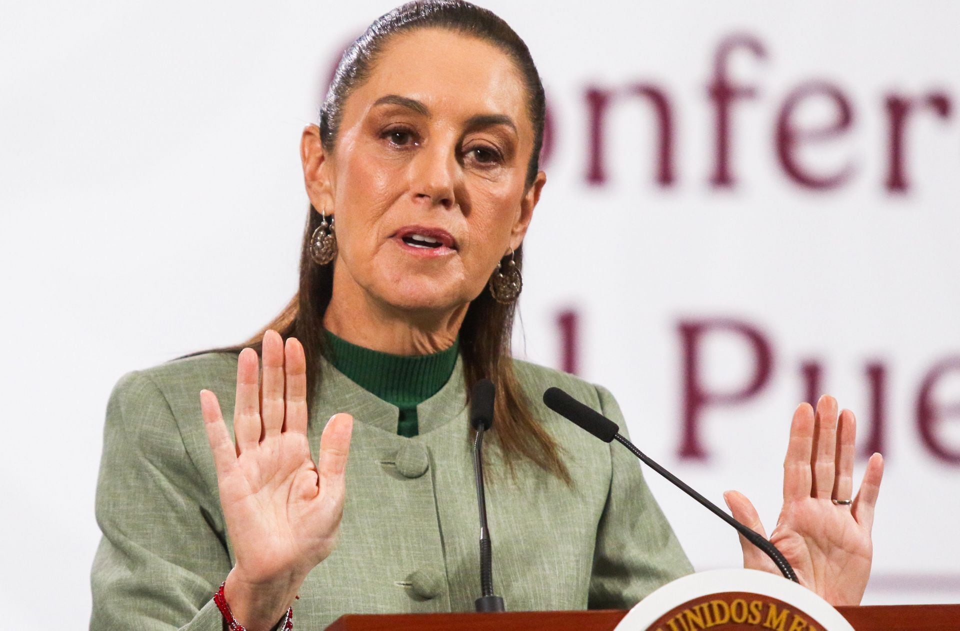 Claudia Sheinbaum defiende a Rocío Nahle y su trabajo en Veracruz