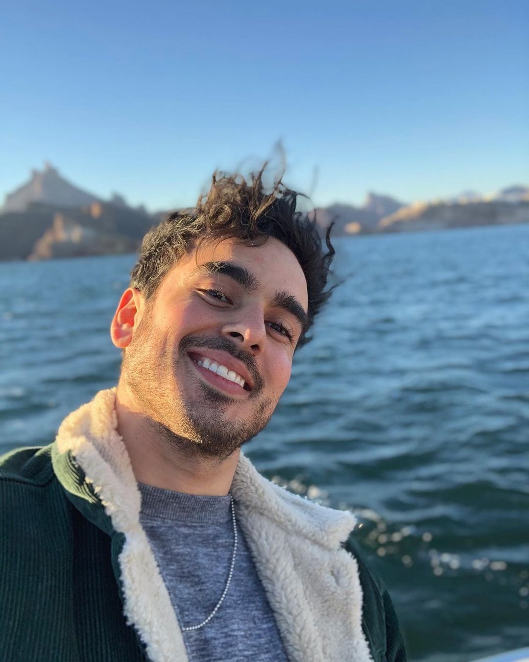 ¿Quién es Andrés, el concursante de La Academia que es el gallo de Ana Bárbara para ganarla?