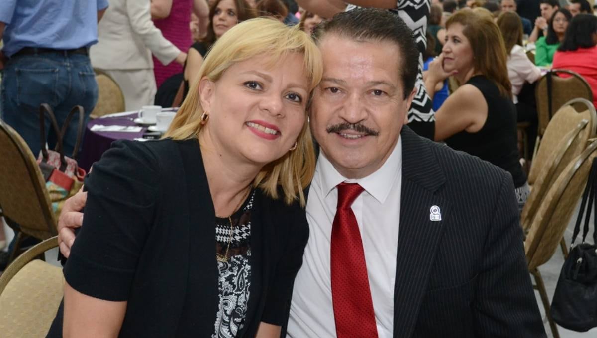 Rodolfo Torres Medina y su esposa