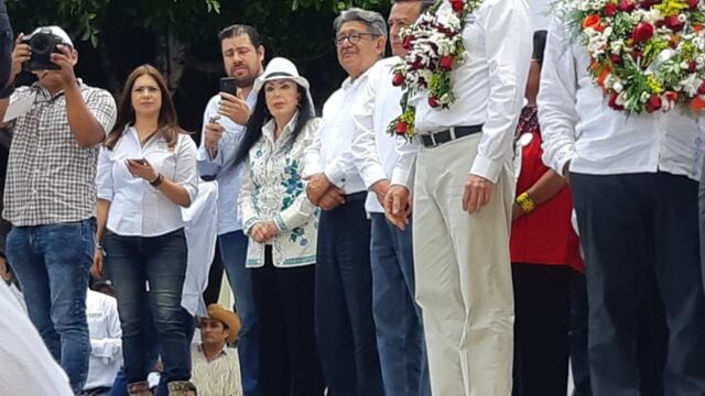 Irma Serrano acompaña a AMLO