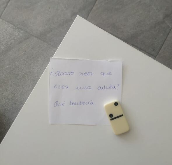 Fichas de dominó / Hilo de Twitter