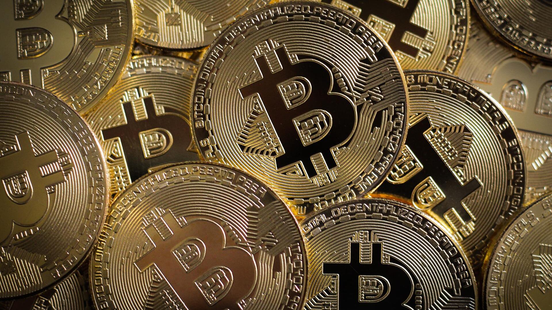 La mujer que tiró a la basura 700 millones dólares de Bitcoin de su ex novio rompe el silencio
