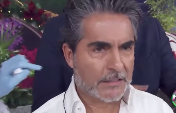 Raúl Araiza preocupado por la deformidad de su rostro y cuello