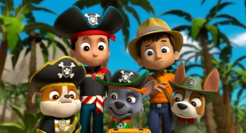 Moto Pups de Paw Patrol se visten de piratas