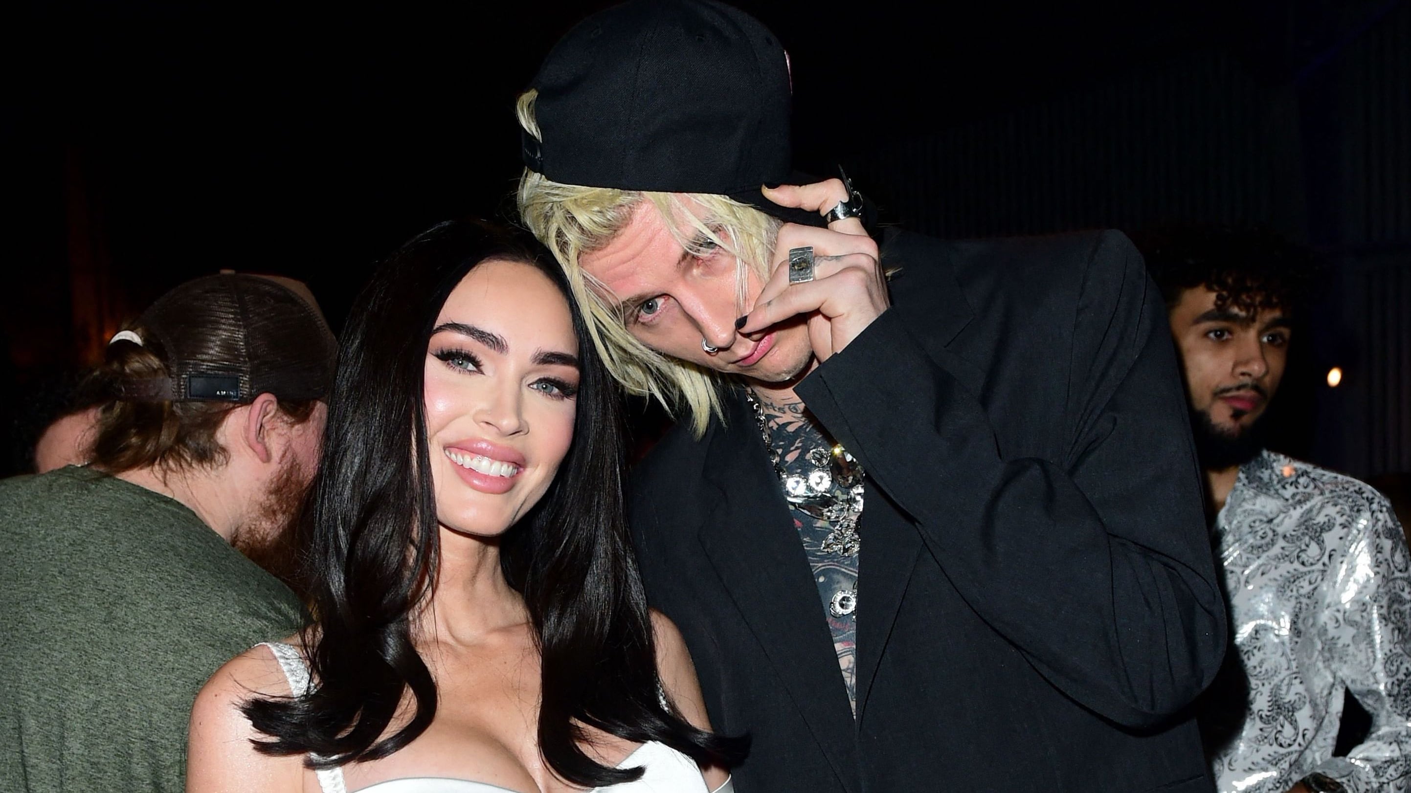 ¿Megan Fox terminó con Machine Gun Kelly? Buscaba novia y ahora los ven saliendo de terapia de pareja
