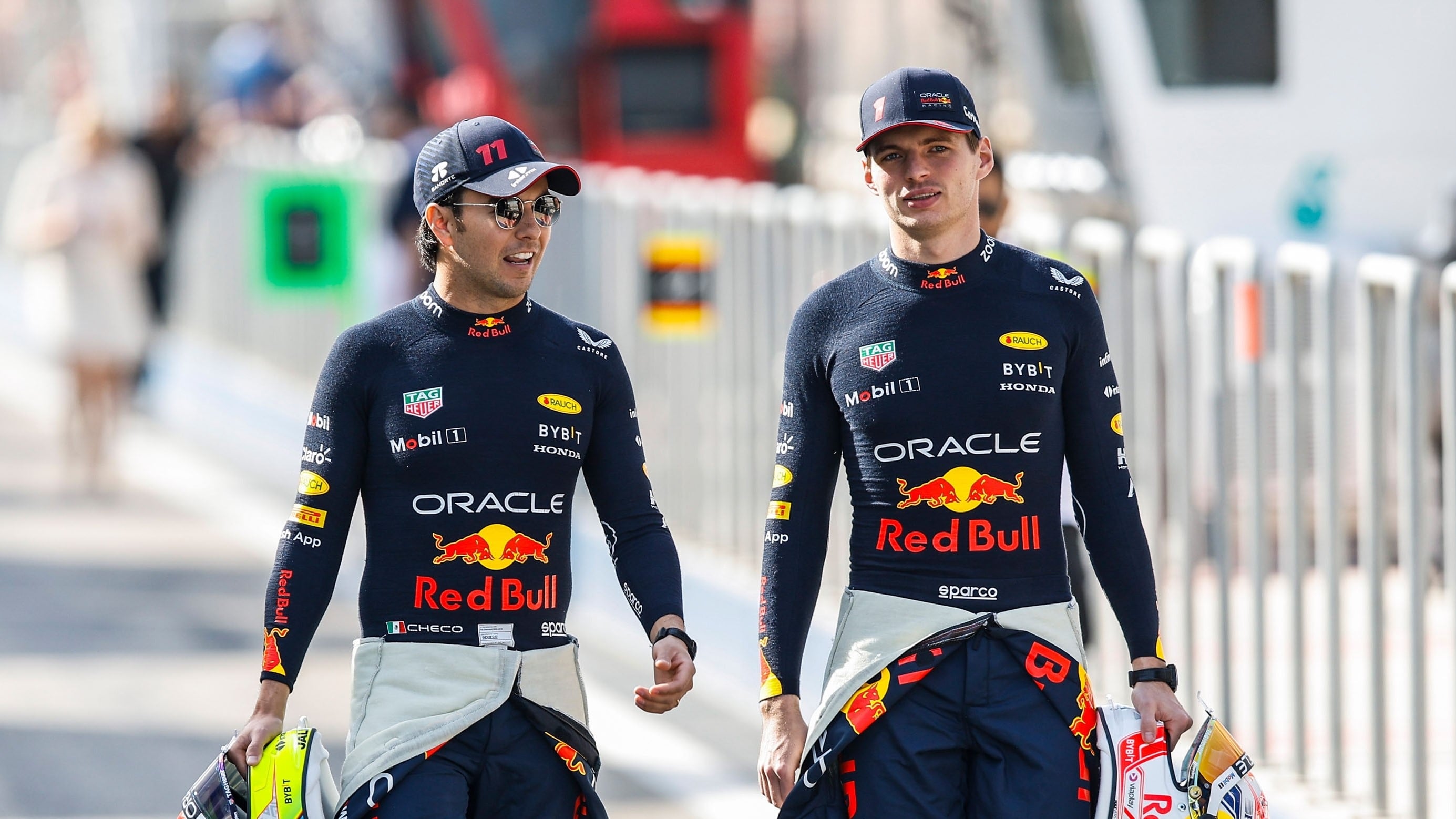 Max Verstappen y Checo Pérez