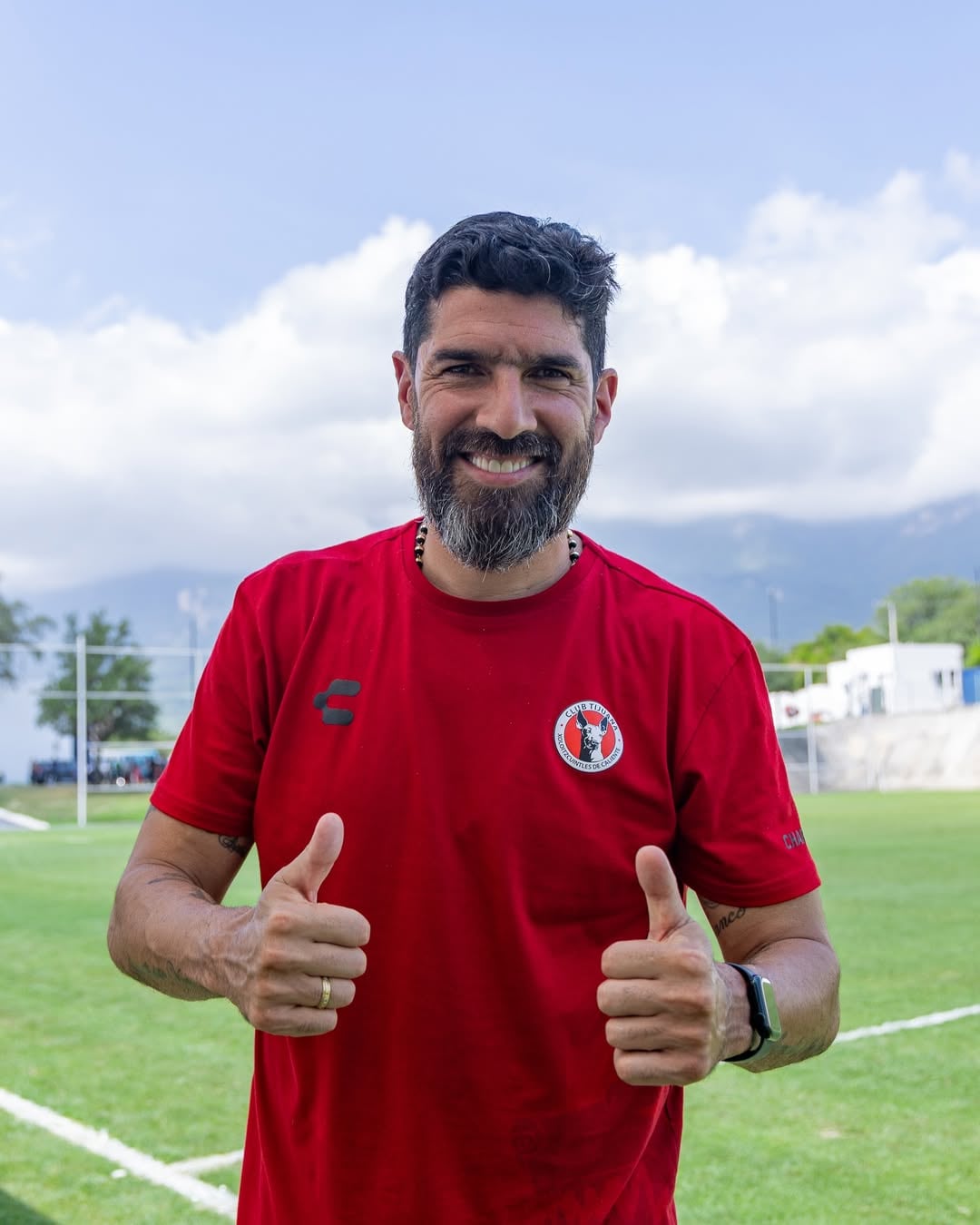 Sebastián Abreu, técnico de Xolos que criticó la Leagues Cup 2026.