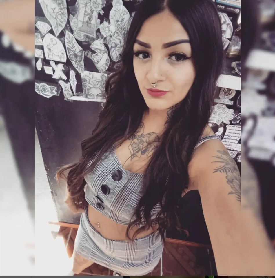 Ella es Lucy Rojo, la doble de la modelo de OnlyFans Karely Ruiz