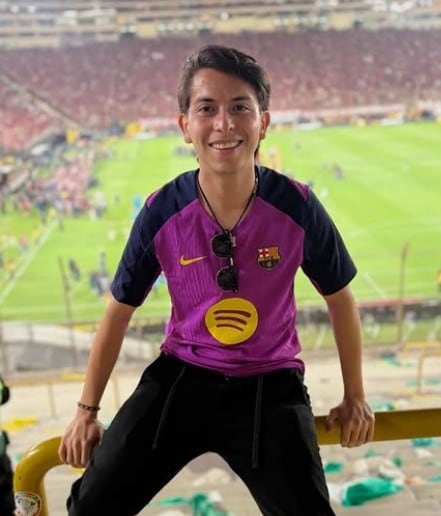 Santiago Domínguez, podcaster en Pláticas del Mal