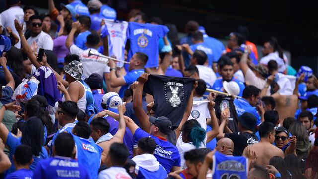 La afición de Cruz Azul regresó tras la goleada ante el Club América.