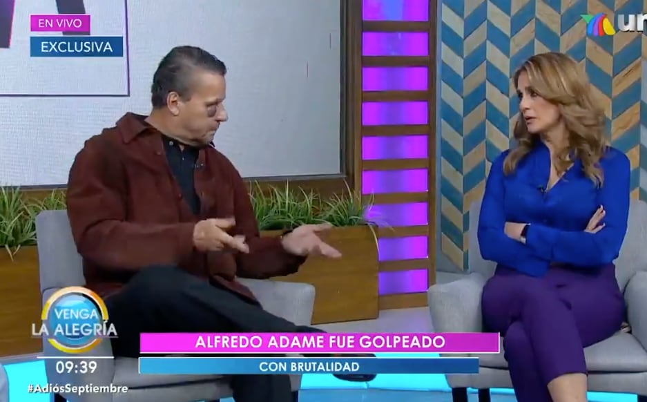 Alfredo Adame siendo entrevistado en Venga La Alegría por Flor Rubio.