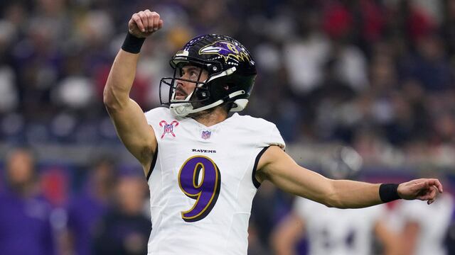 ¡Escándalo en la NFL! Acusan a super estrella de “conductas inapropiadas” contra 6 masajistas