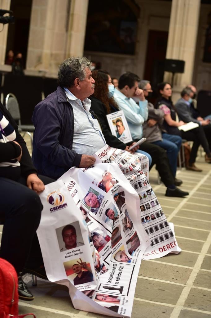 Víctimas en la instalación de la Comisión