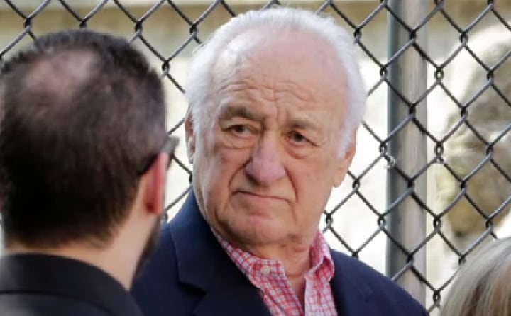 Jerry Adler