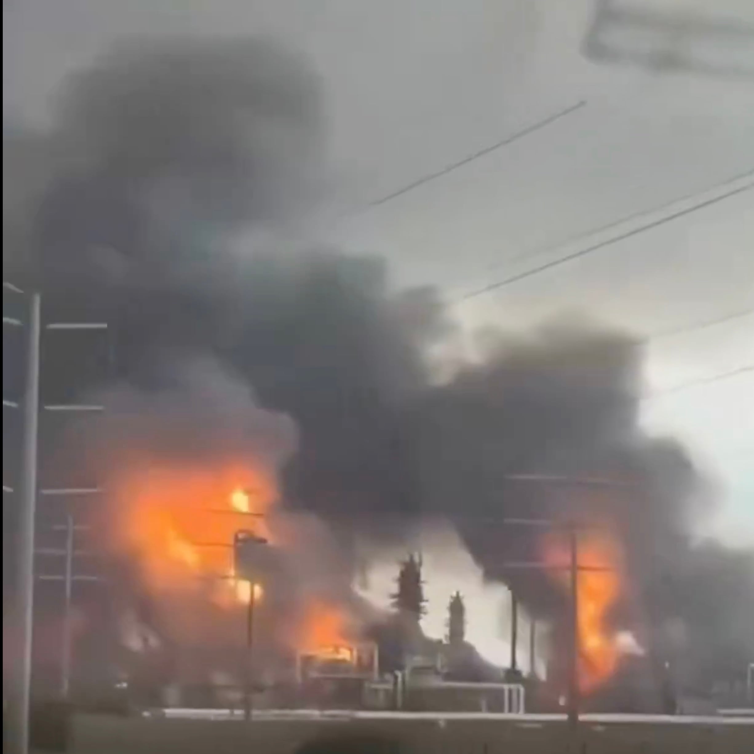 Ataques aéreos alcanzan South Pars, el mayor campo de gas del mundo