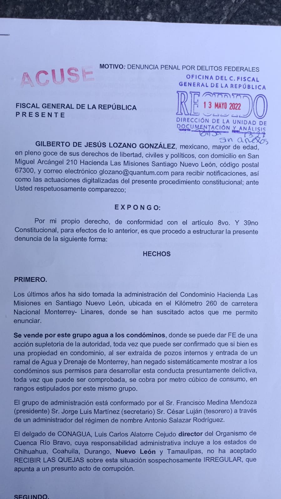 acuse de denuncia penal por el desperdicio de agua en campo club de golf Las Misiones/@HdaLasMisiones