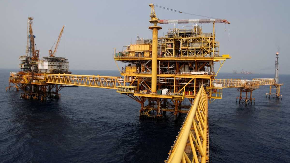 Marina activa plan de contingencia por nuevo derrame de petróleo en el Golfo de México