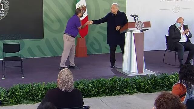 AMLO