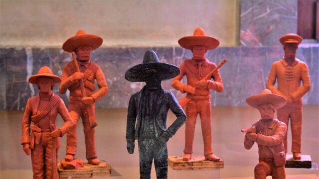 Escultura a la escala de Zapata por David Camorlinga Tagle