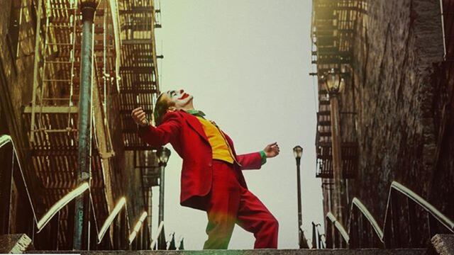 La cinta opfrece un retrato íntimo sobre los orígenes del villano sediento de violencia.