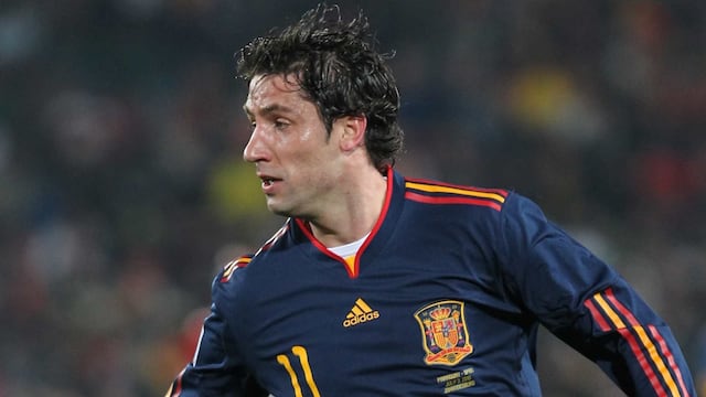 El ex jugador español, Joan Capdevila, busca ayuda de Donald Trump para poder estar en la Final del Mundial
