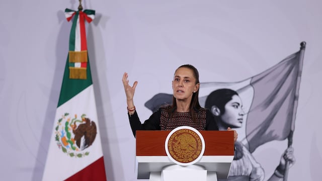 Sheinbaum coincidió con Luisa Alcalde y puso ejemplos de campañas amplificadas a partir de notas de periodistas