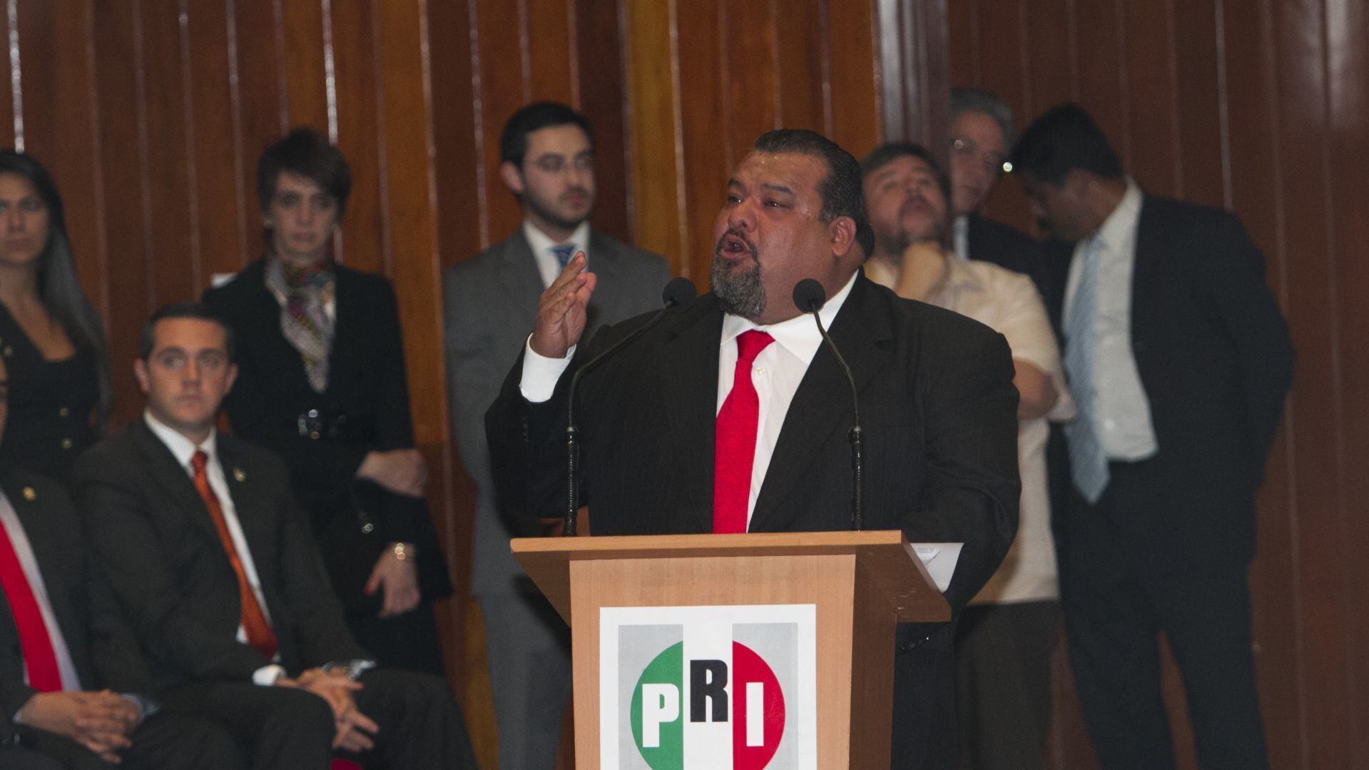 Cuauhtémoc Gutiérrez de la Torre: le dictan prisión preventiva