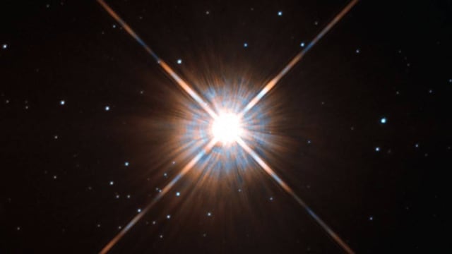 Próxima Centauri, tomada por el telescopio Hubble