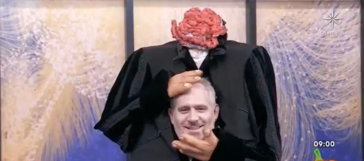 Conductores no se la pasaron muy bien con su disfraz de Halloween