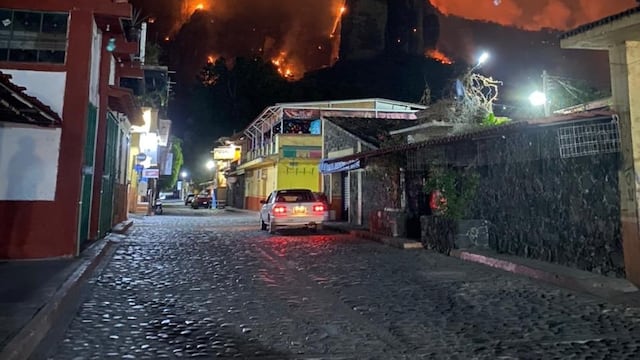 Incendio en Tepoztlán