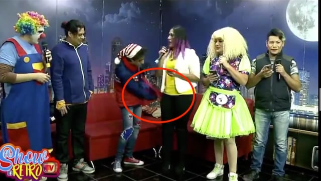 Kevin N acosa a Yare Garza