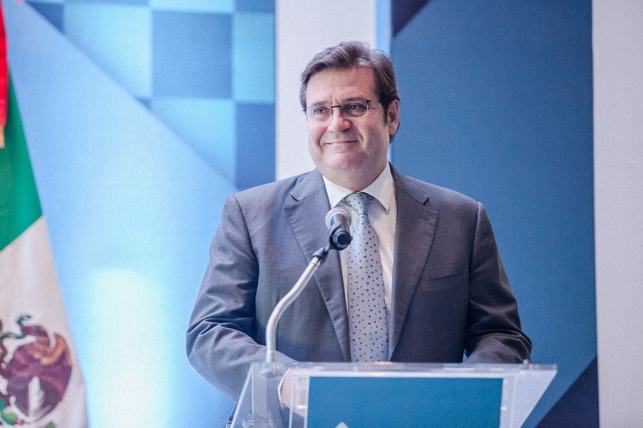 Agustín Coppel Luken, dueño de tiendas Coppel que sufrieron ataque cibernético