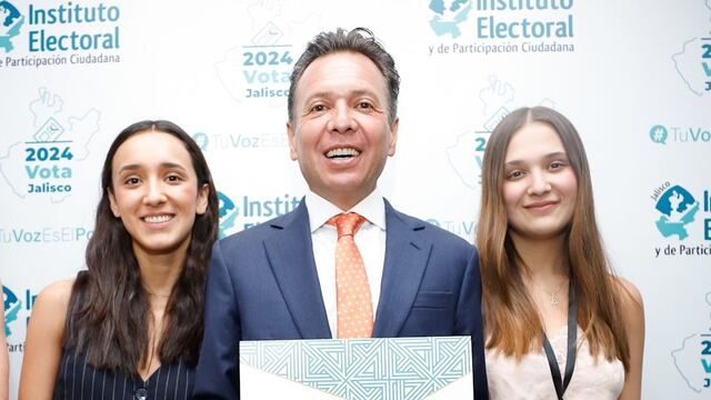 Pablo Lemus recibe constancia como gobernador de Jalisco