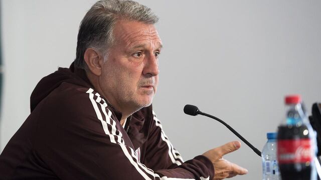 El 'Tata' reveló que, pese a pedirle que viniera, 'Tecatito' se negó a hacer el viaje.