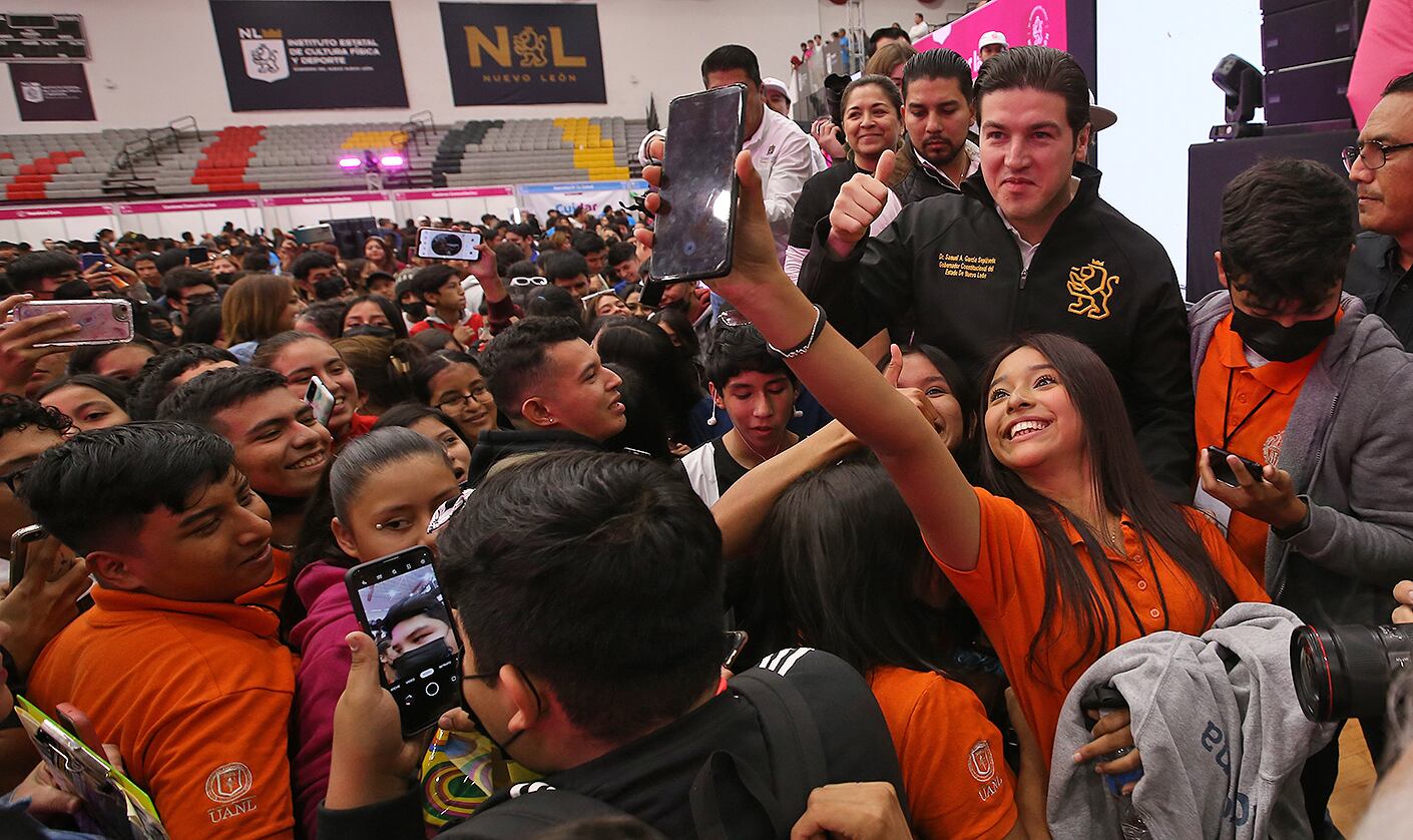 Samuel García presenta la estrategia Nuevo León por la Prevención