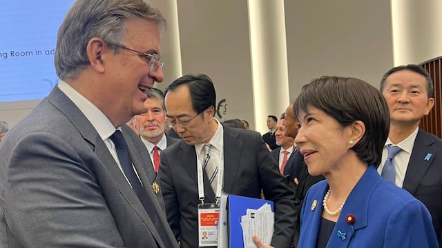 Marcelo Ebrard realiza una gira de trabajo en Japón para promover negocios en ciencia y tecnología