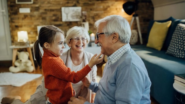 ¡Feliz Día del Nieto! 10 frases de abuelos famosos para dedicar hoy 11 de mayo