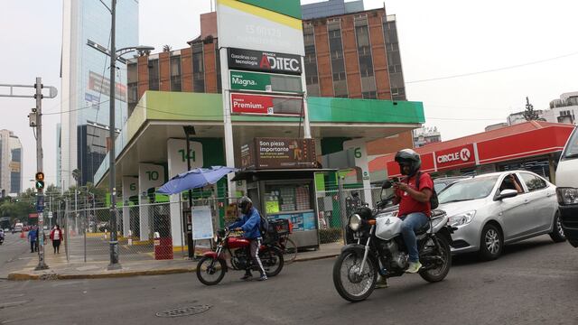 Inicia 2022 y se vuelve tendencia “gasolinazo”