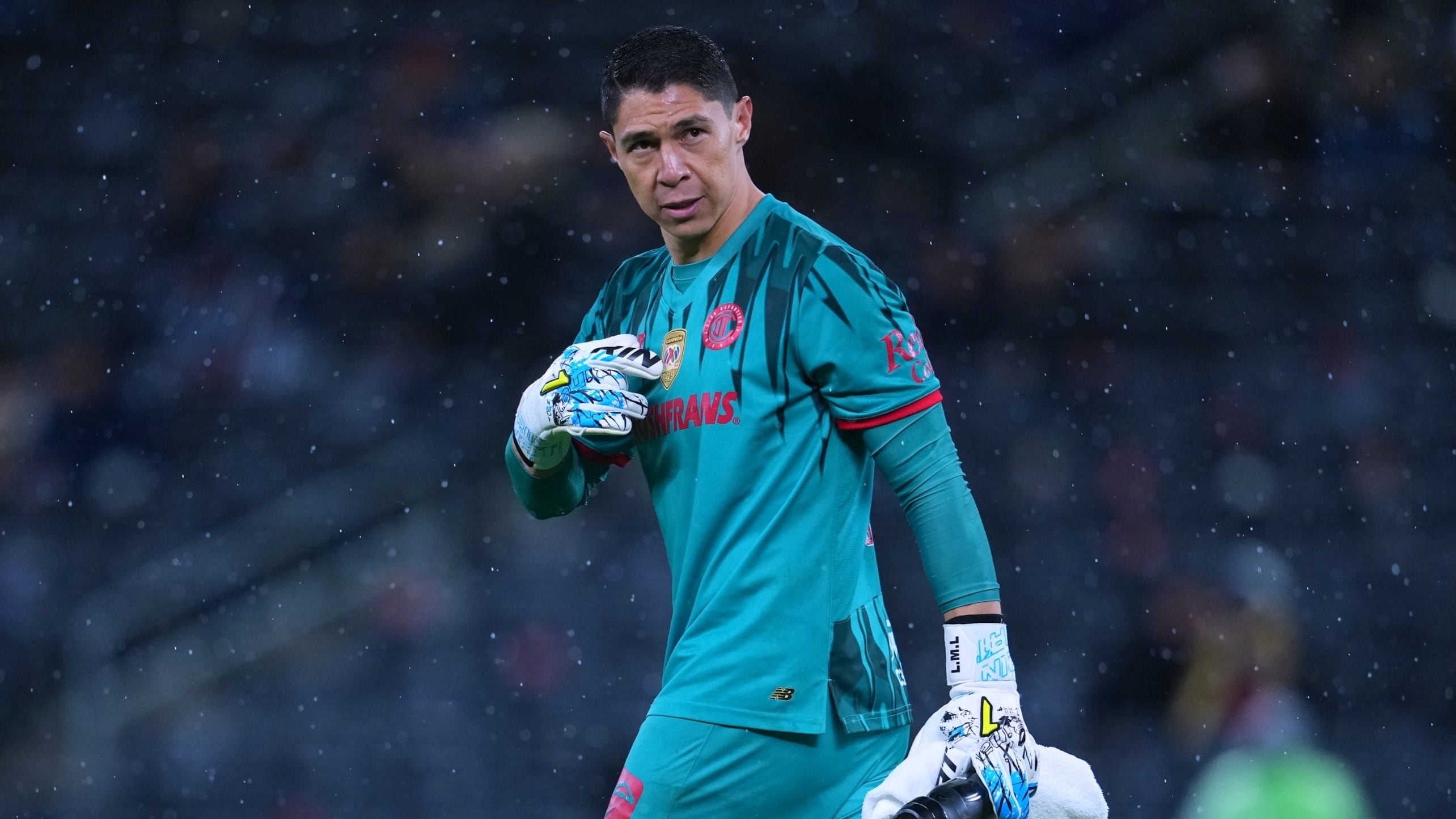 Hugo González lanza indirecta a Rayados tras victoria de Toluca