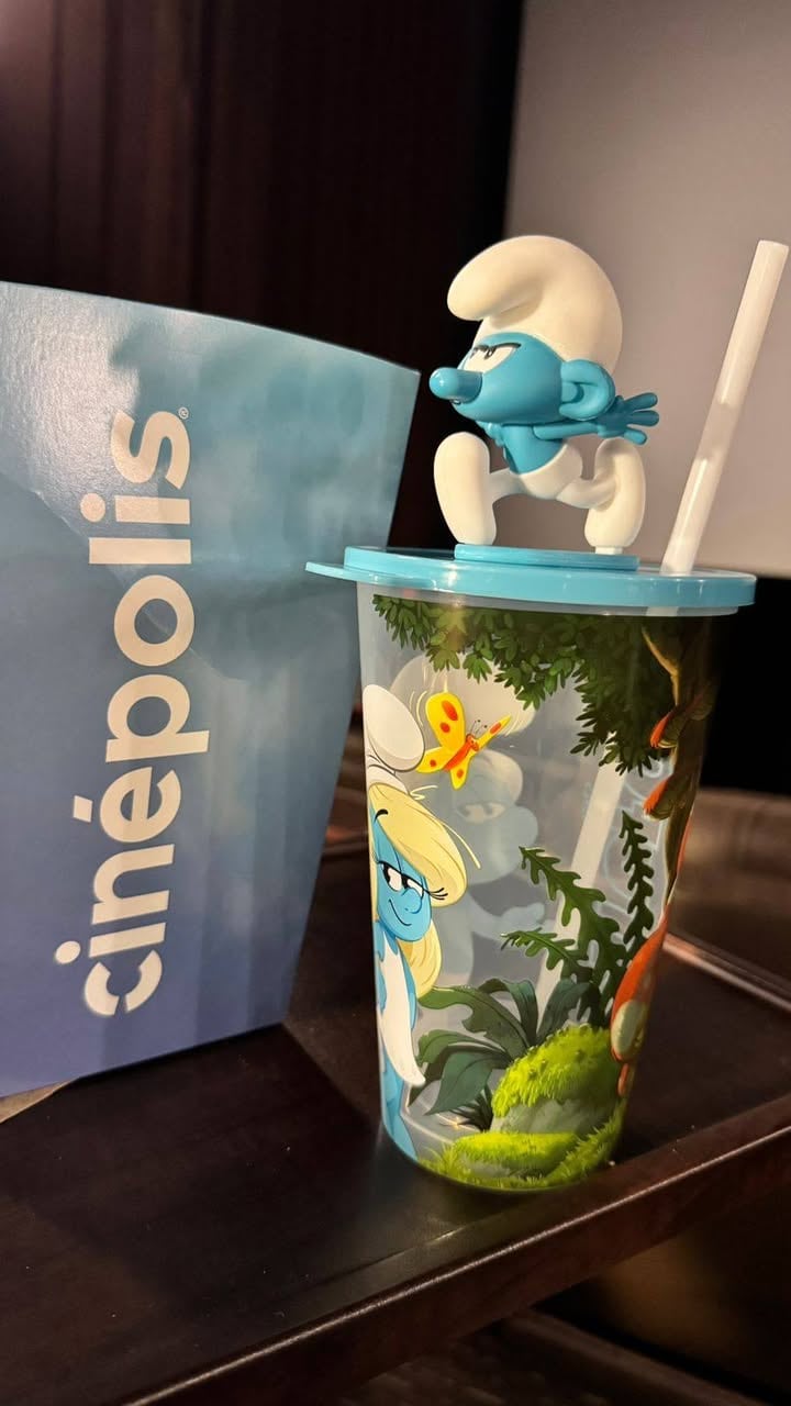 Vasos de Pitufos en Cinépolis