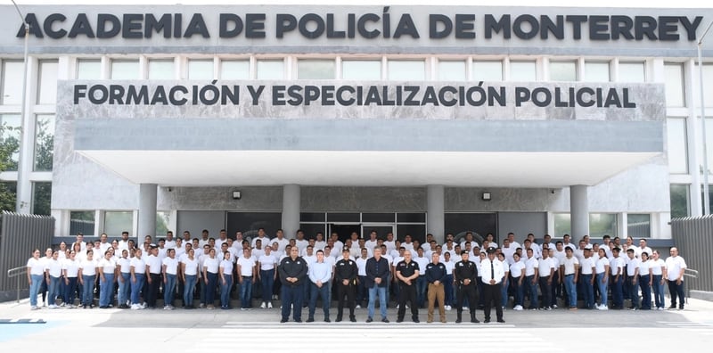 Academia de Policía de Monterrey inicia formación de 104 cadetes.