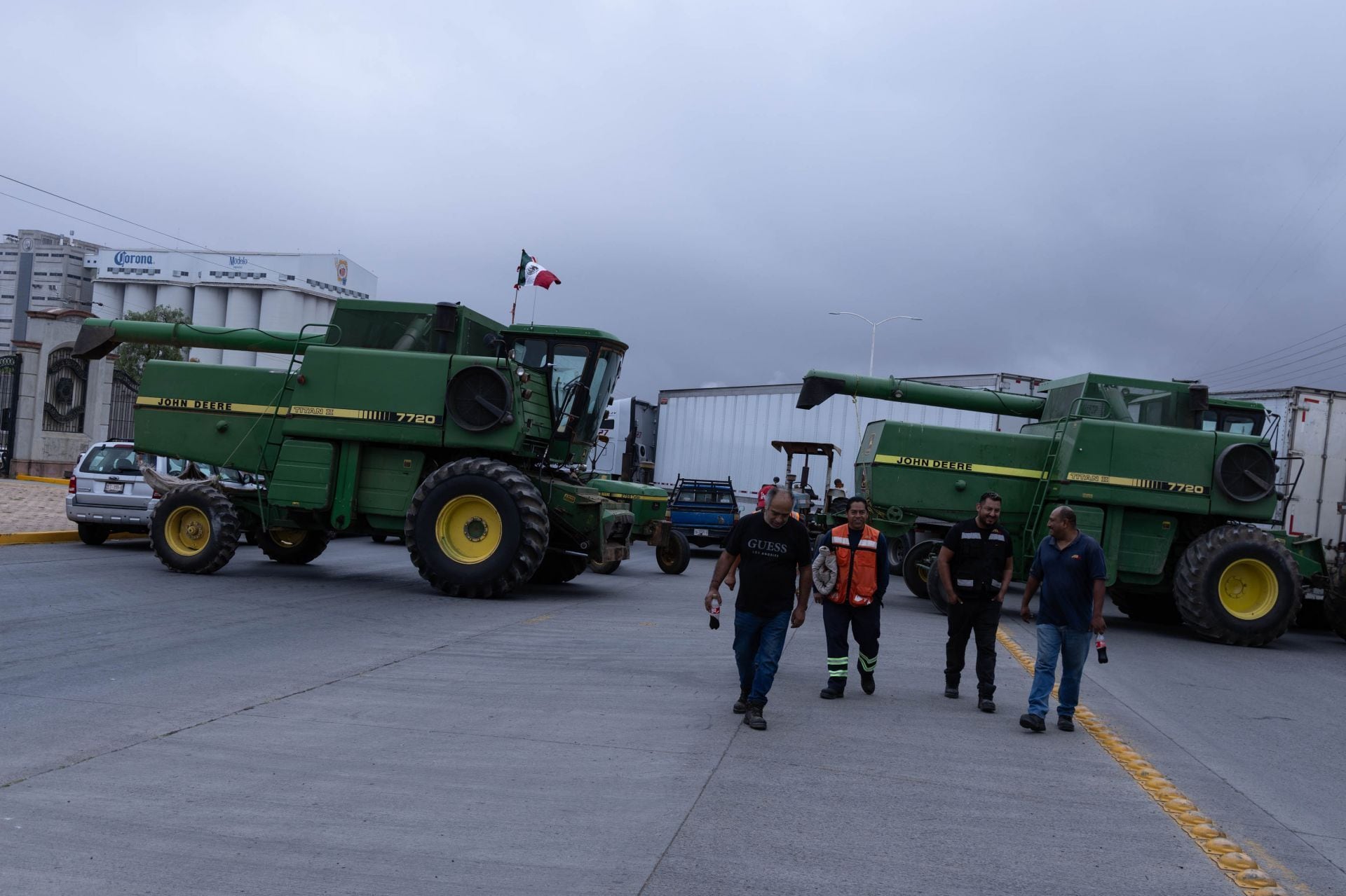 Paro de campesinos y transportistas en Zacatecas.