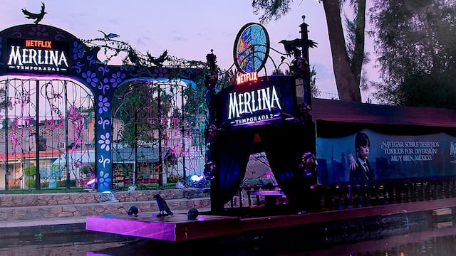 Trajinera de Merlina en Xochimilco