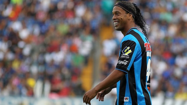 Ronaldinho recordó su paso con los Gallos