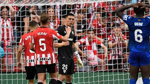 ¿Quién es Álex Padilla, el portero mexicano hizo historia al debuta con el Athletic Club en LaLiga?